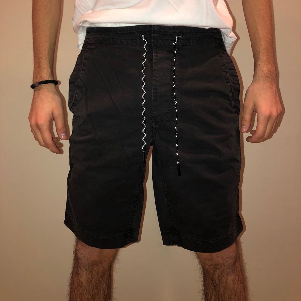 American Eagle cargo shorts